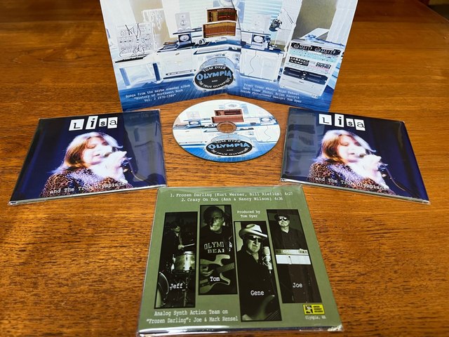 Tom Dyer & The True Olympians picture from the Green Monkey Records newsletter, October 2023