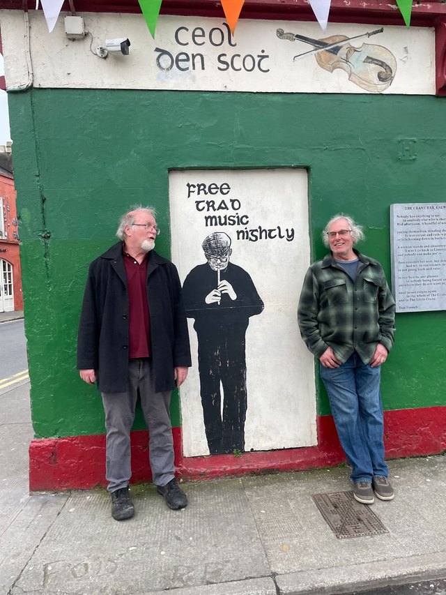 The Hinges picture from the Green Monkey Records newsletter, April 2024